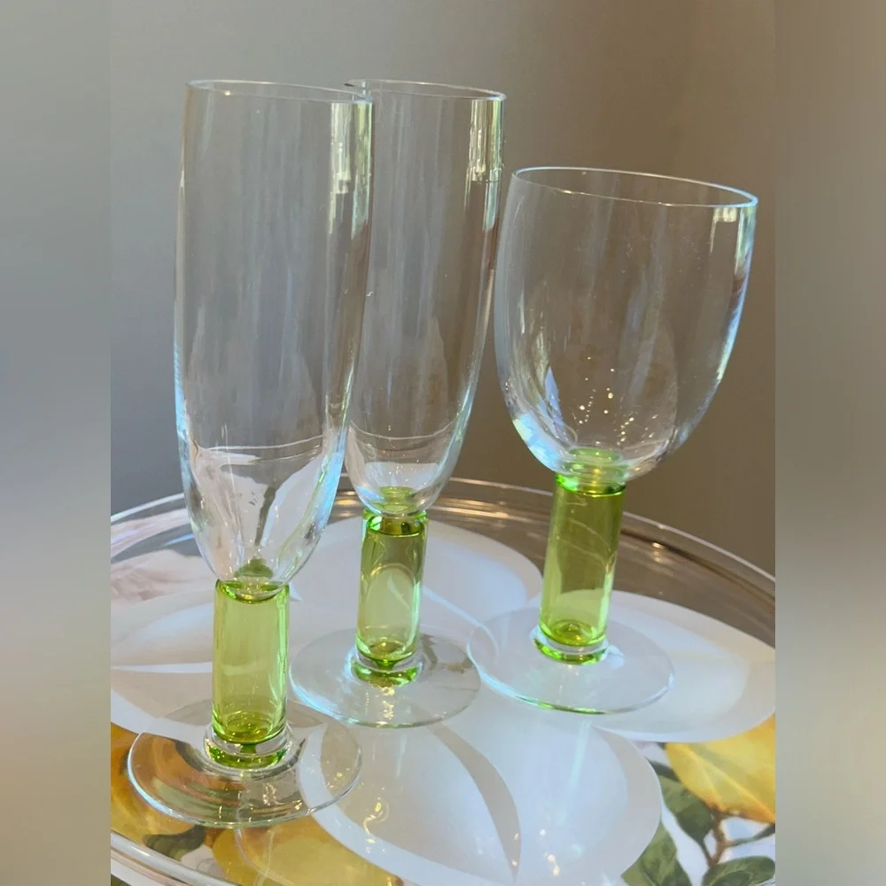 Set of 3 Neon green stemware/barware glasses in excellent condition.